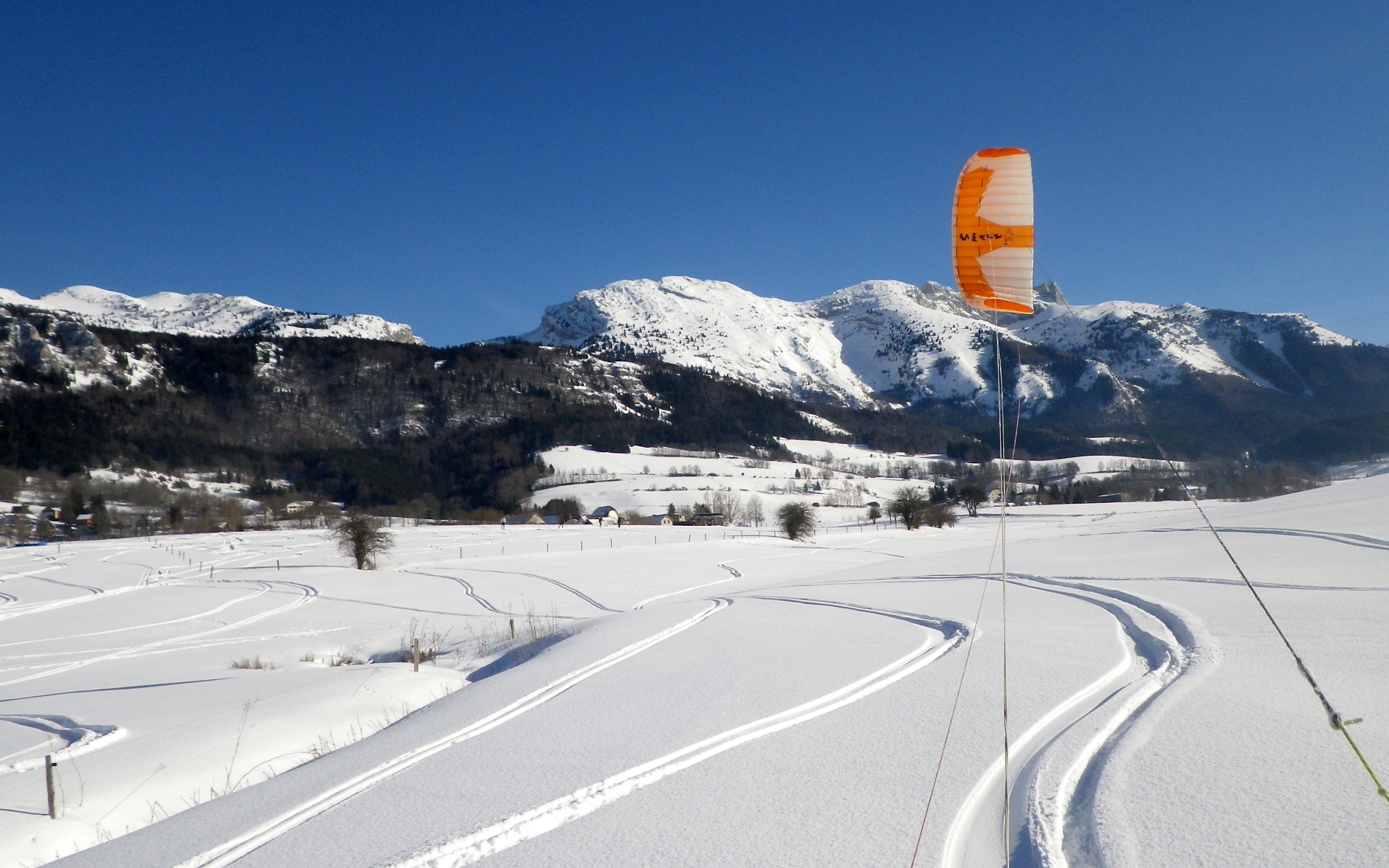 snowkite_016w.JPG