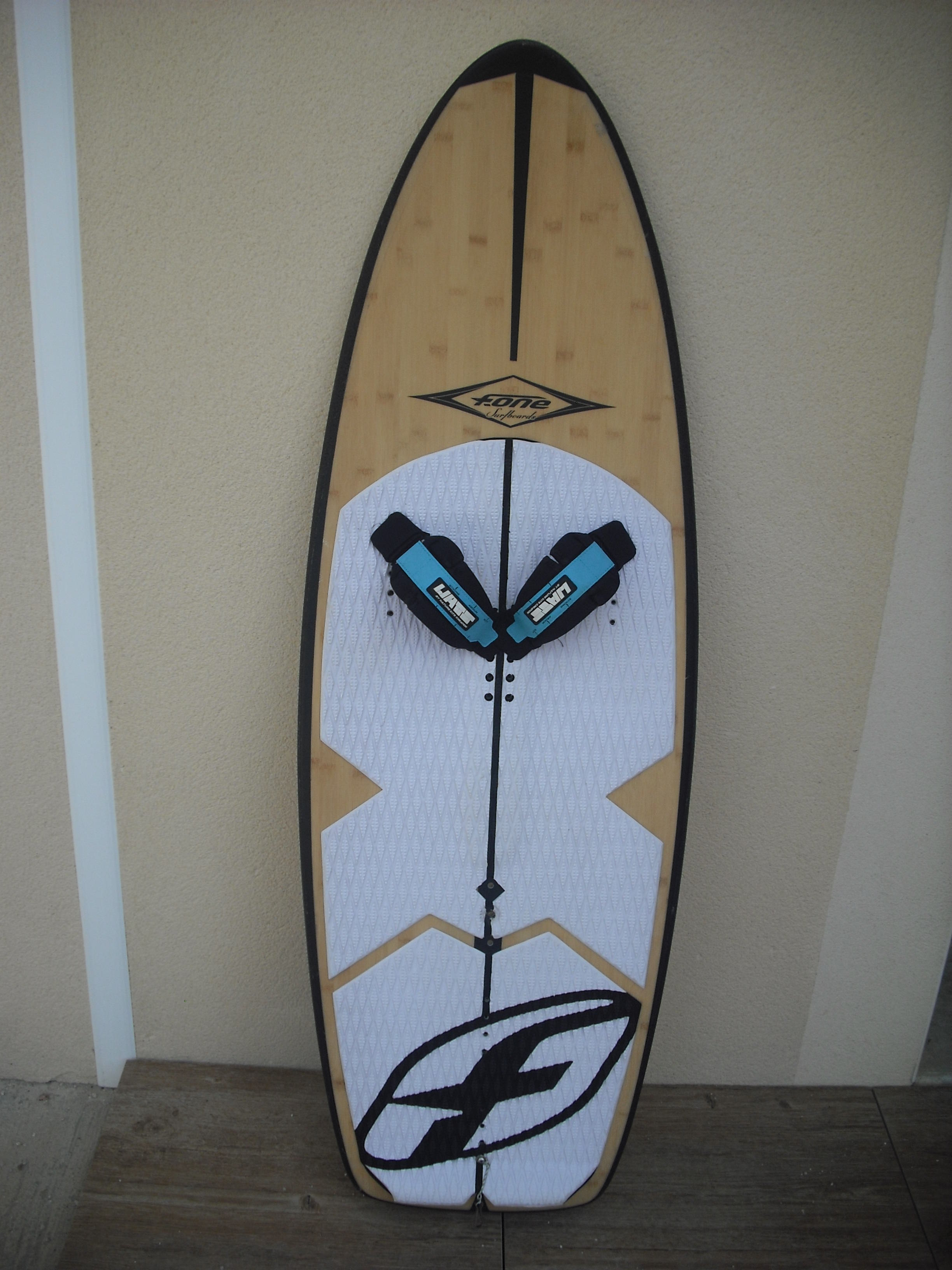 0_1535098809483_F-One Bambou Foil 2.JPG
