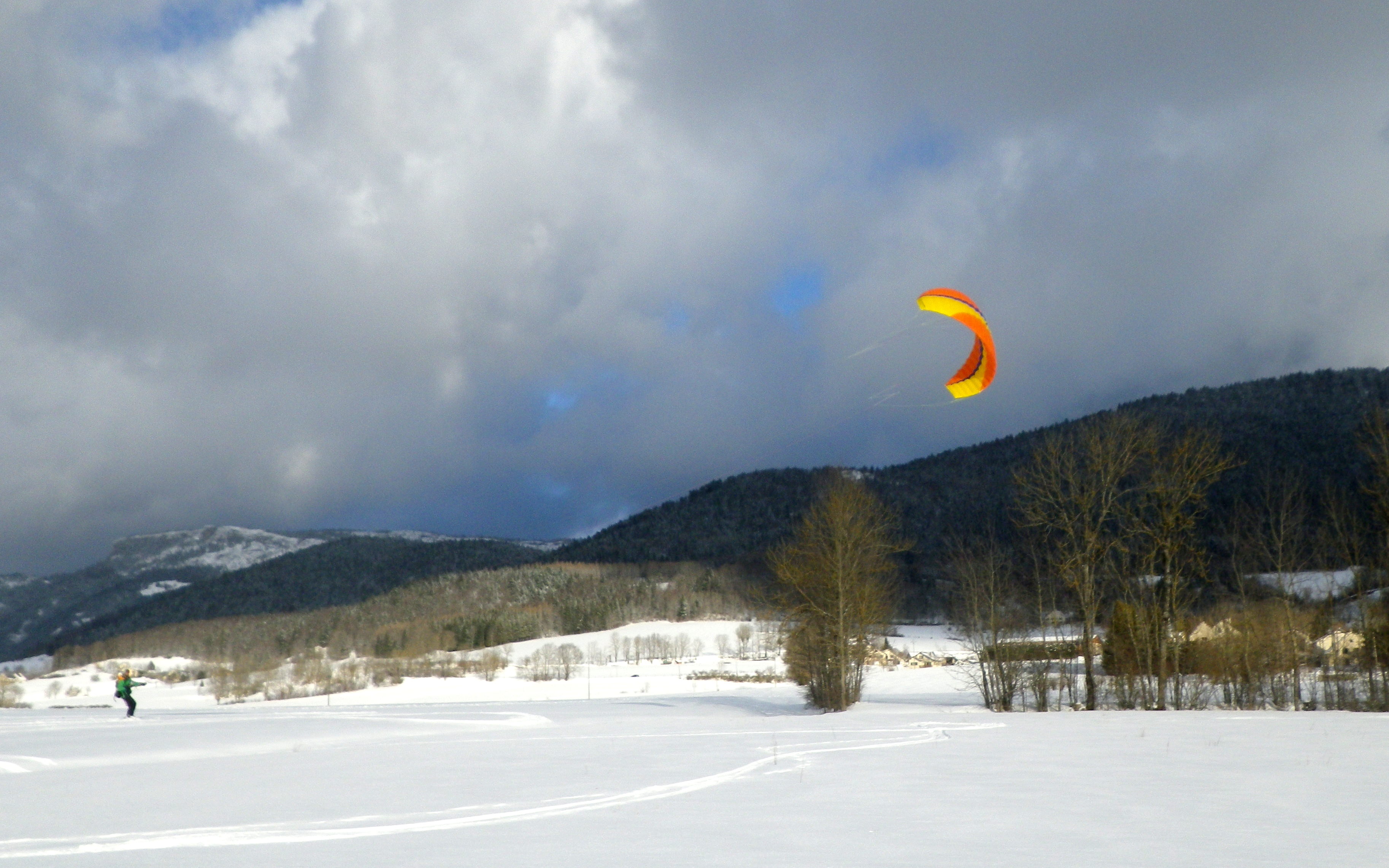 2_1518463941873_snowkite_026w.JPG