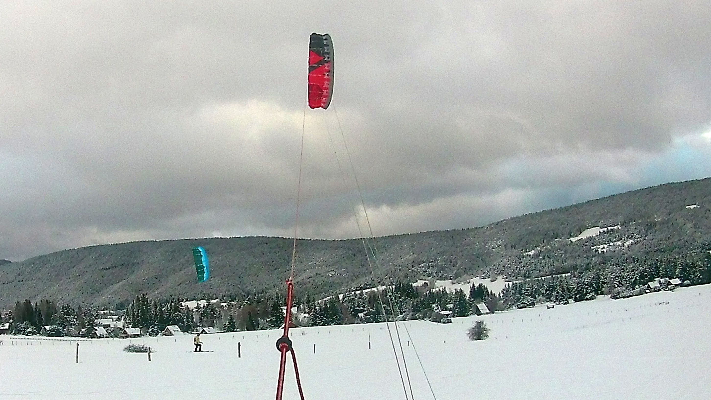 snowkite_010w.JPG