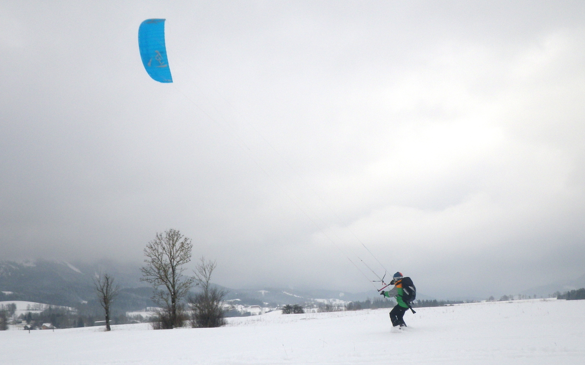 snowkite_034w.JPG