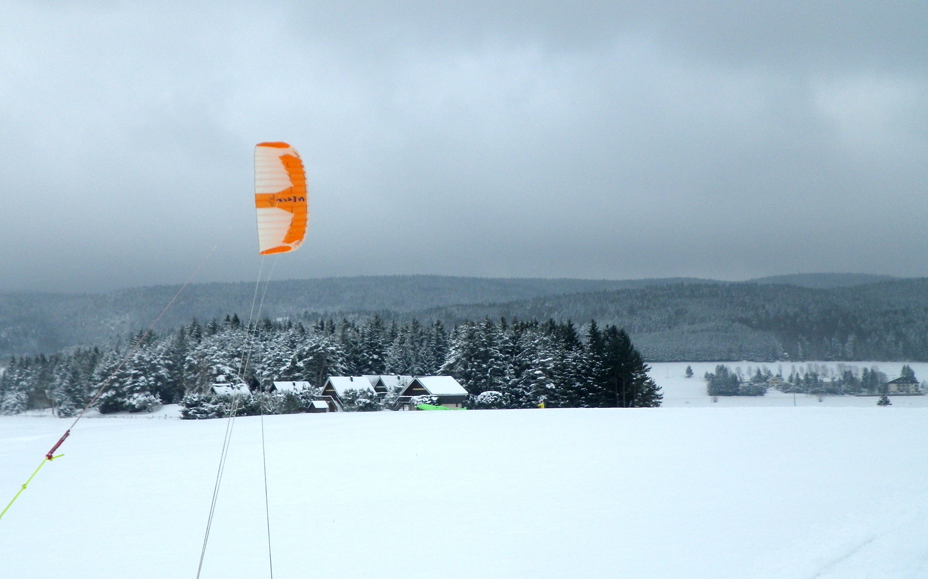 snowkite_013w.JPG
