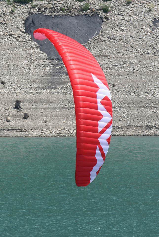 0_1527084574556_navy 2 red.jpg