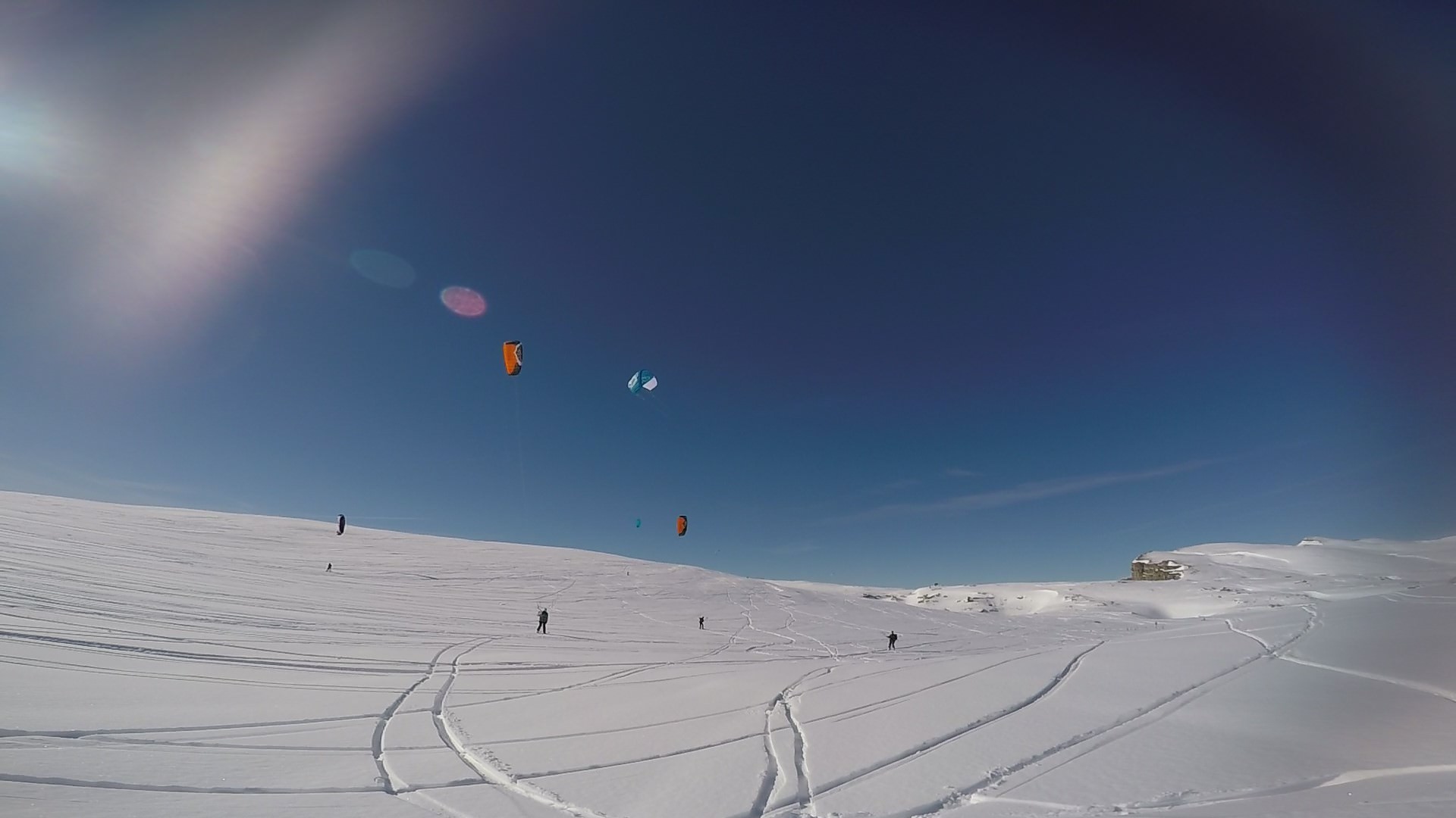 2_1517246623380_GP042322_Moment06.jpg
