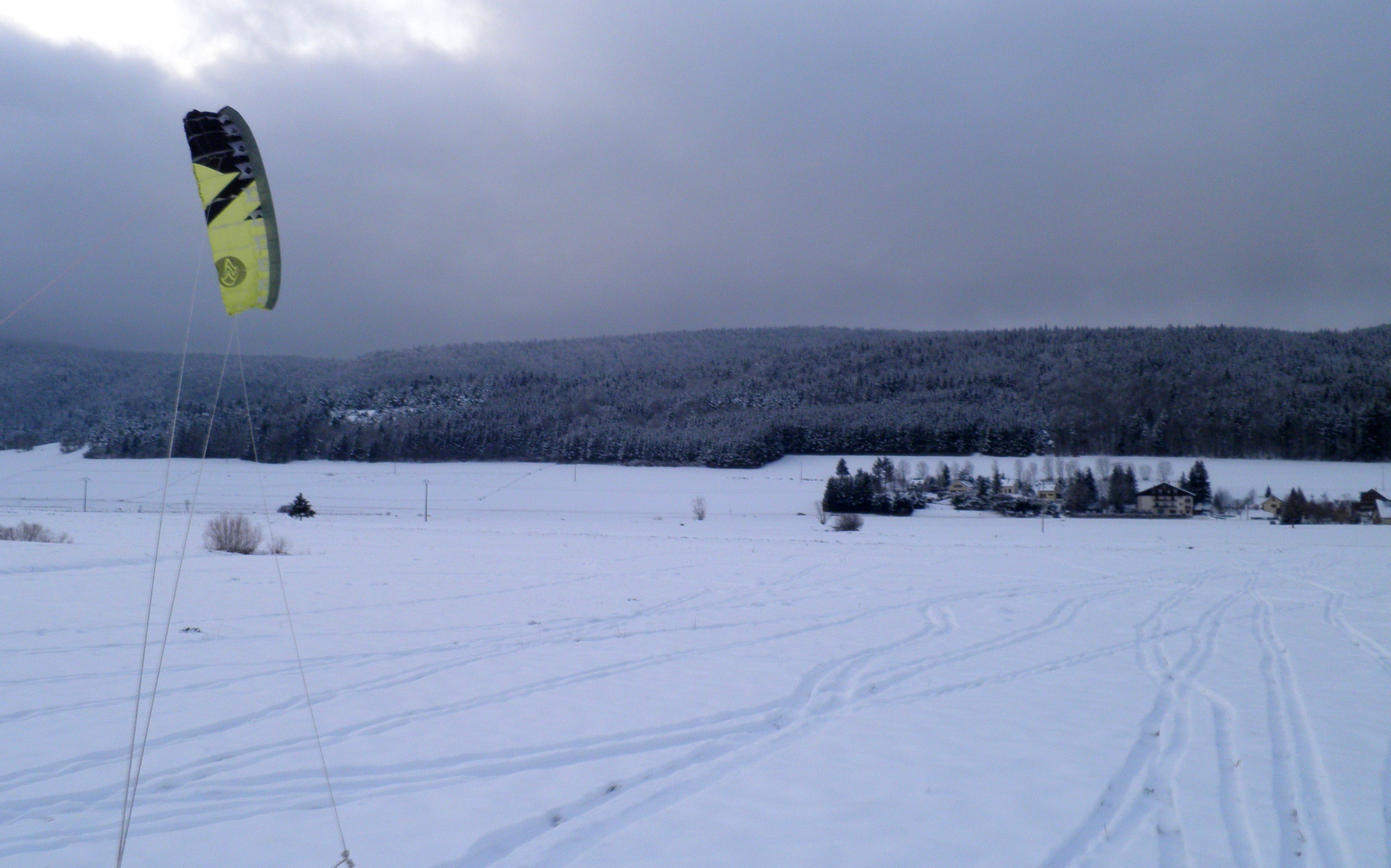 snowkite_012w.JPG