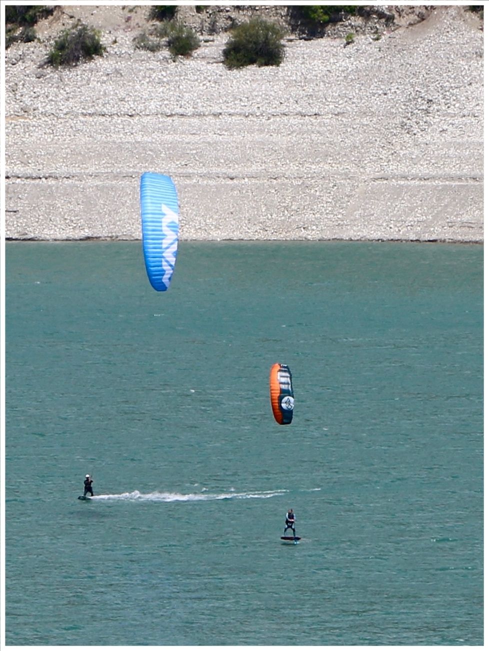 lac 13 mai.jpg