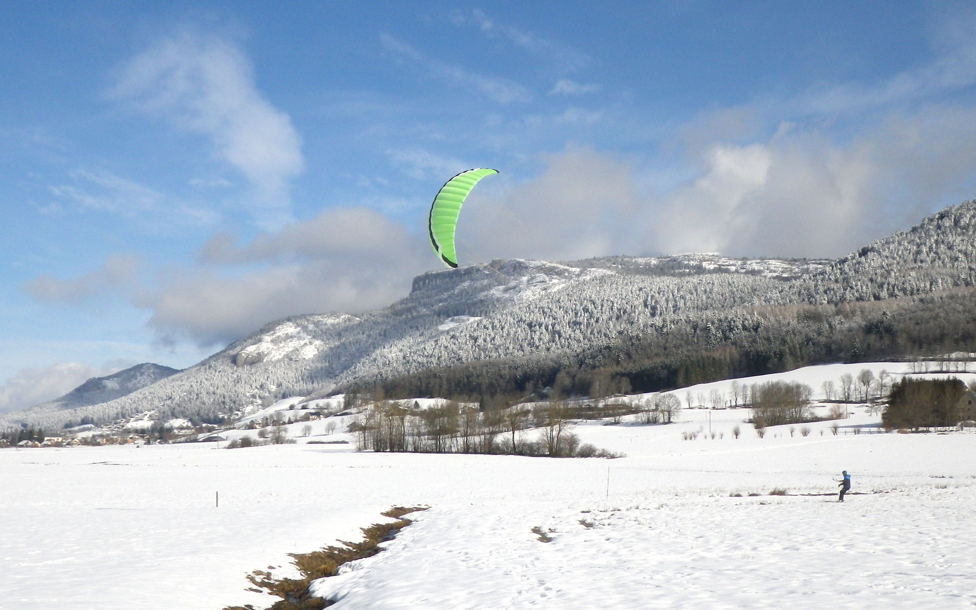 0_1517590117233_snowkite_005w.JPG